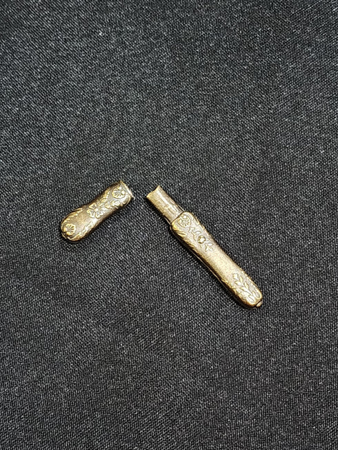 Vintage Style Sewing Needle Case