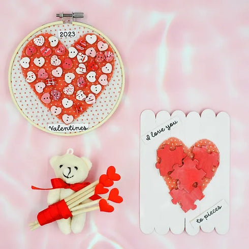 Wooden Jigsaws Puzzle Pieces