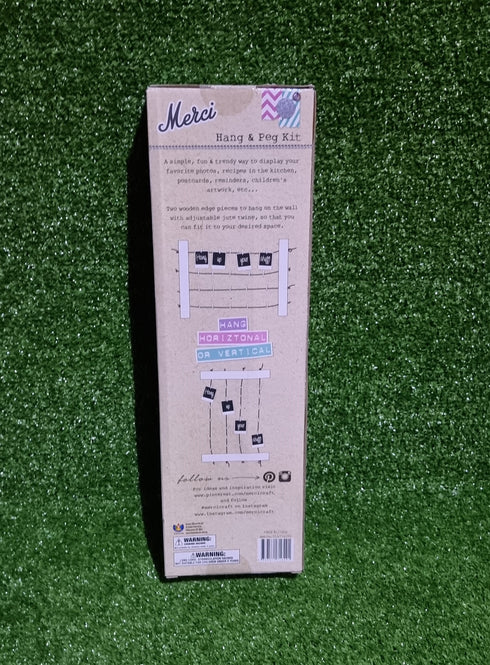 Merci Hang & Display Kit with Pegs