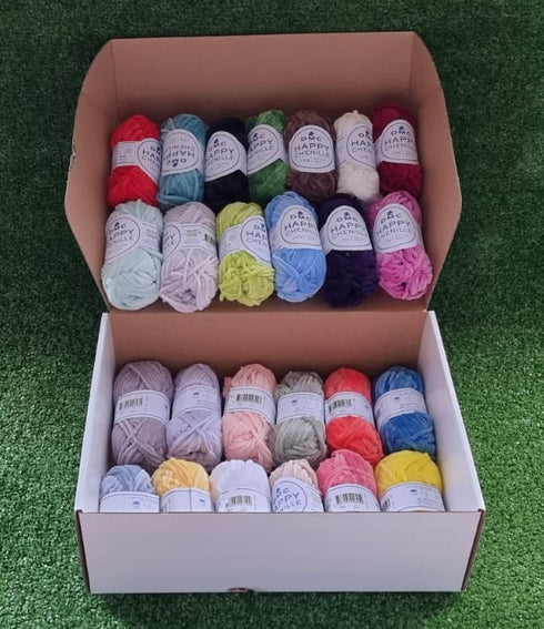 DMC 25 Happy Colours Chenille Yarn Set