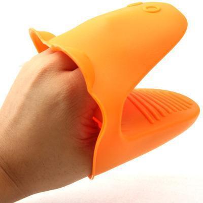 AussieSuperStore Homeware Supplies Hot Head Animal Oven Glove Heat Safe Hot Head Animal Oven Glove Heat Safe | Dragon Hot Heads Oven Mitts SSSKA0282ORG